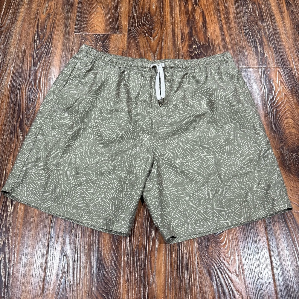 Nordstrom‎ Rack Mens Size XL Swim Trunks Olive Green Geometric Shorts